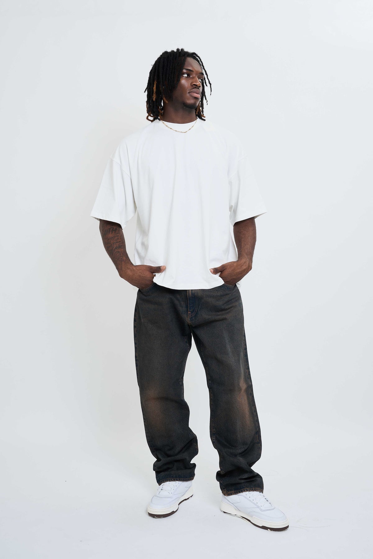 JEANS-JAMES