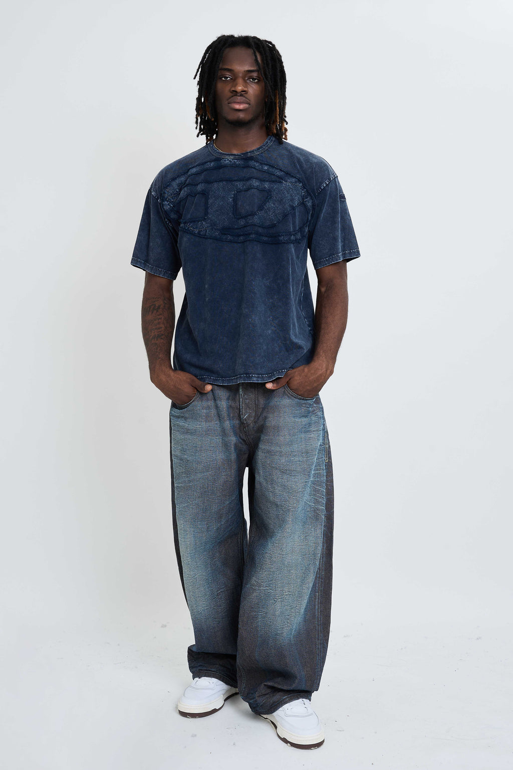T-BOXT-DEN T SHIRT