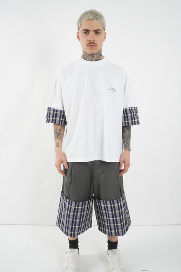 3D SLEEVE CUFF EMBROIDERY TEE