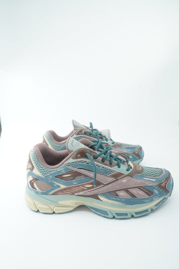 SNEAKERS RUNNING