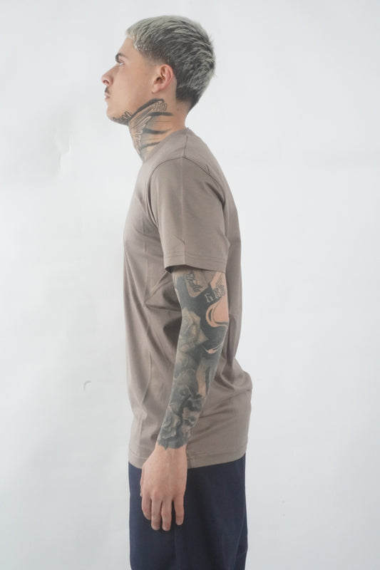 T-SHIRT SCOLLO V